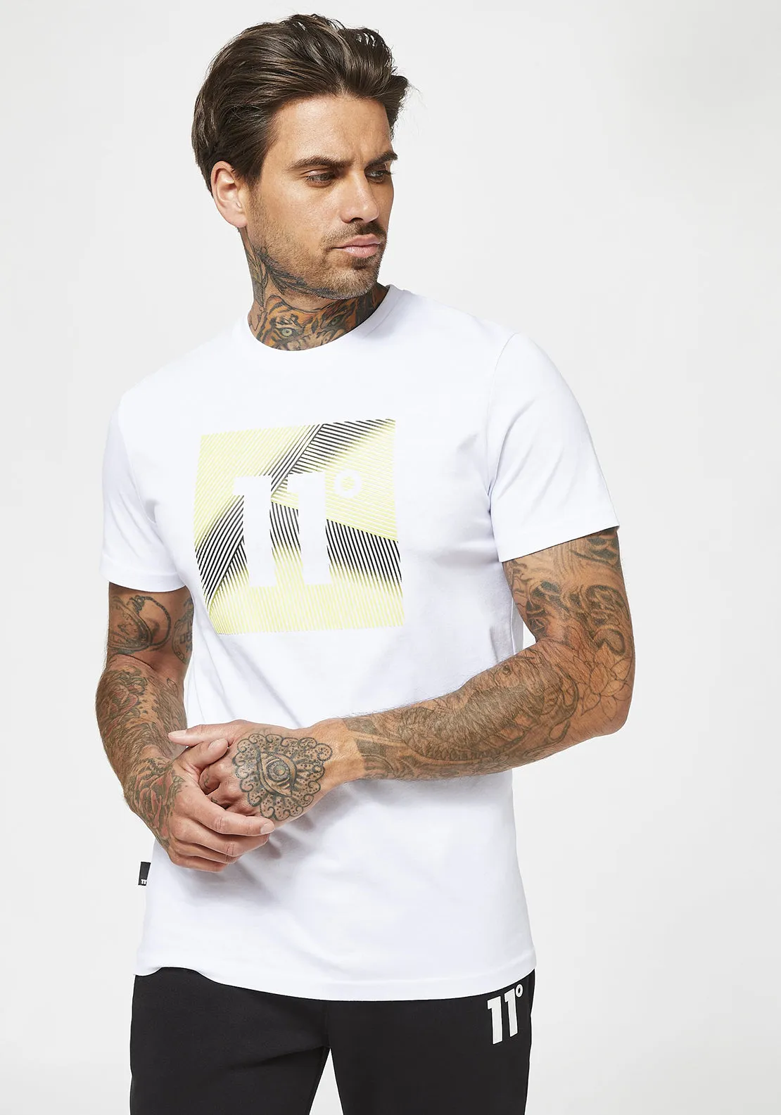 11 Degrees 3D Linear Gradient T-Shirt, White