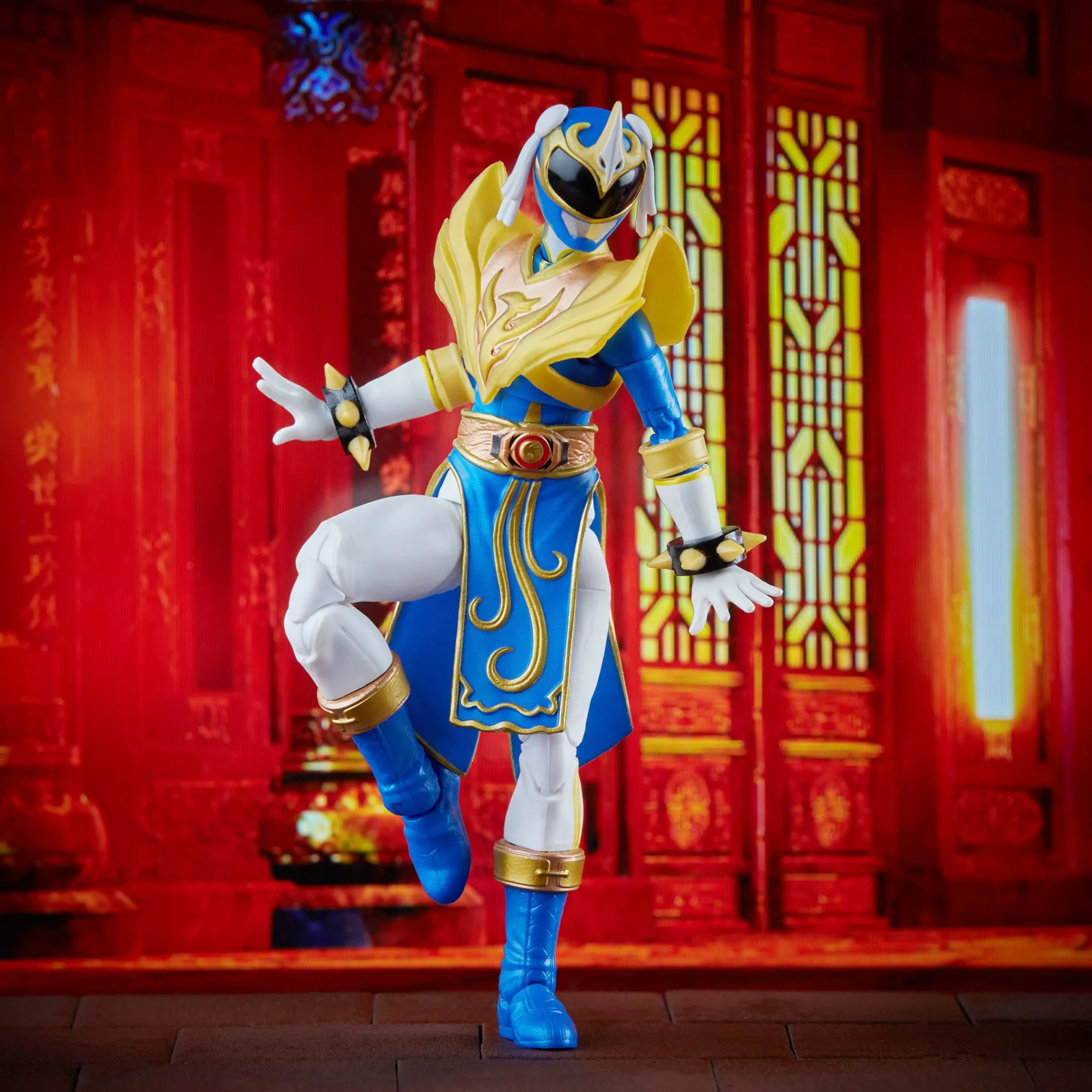 Power Rangers X Street Fighter Lightning Collection Morphed Chun-Li Blazing Phoenix