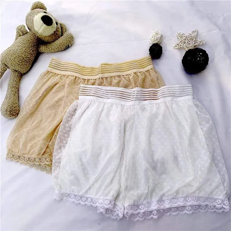 Women's Cute Lace Pattern Pumpkin Shorts